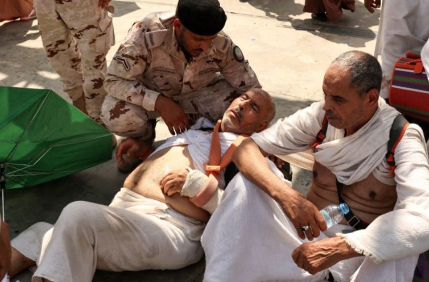 MECCA: Hajj Pilgrims Death Toll Reach 900 After Temperatures Soared