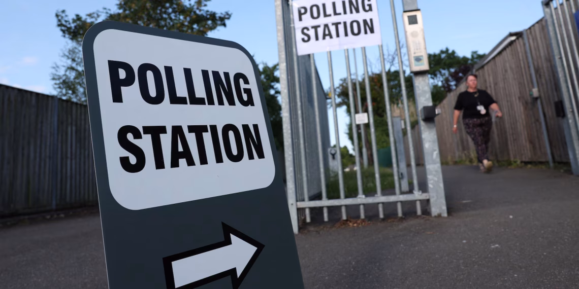 POLL: UK Voters to Withdraw £235m From ATMs