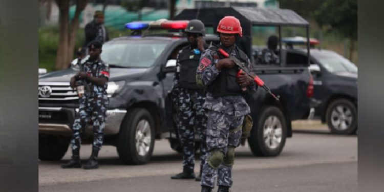 #EndBadGovernanceInNigeria: Policeman miraculously survives after being reported murdered