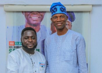 Tayo Akinmade Ayinde: De Buffalo @60 by Ayoyemi Mojoyinola