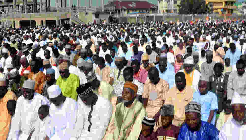 FG Declares Monday Public Holiday for Eid-ul-Mawlid Celebration