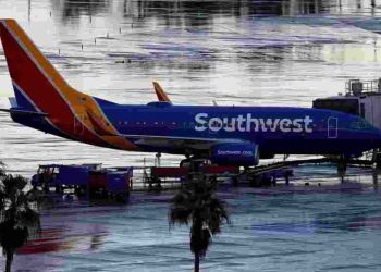 BREAKING: Southwest Plane Hit by Gunfire in US