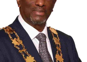 Otunba Gbenga Daniel Congratulates Chief Chris Funlola Okunowo on Appointment as Asiwaju of Ijebu Christians