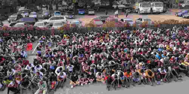 EFCC Busts Cyberfraud, Romance Scams Center in Lagos, Arrests148 Chinese, 645 Others