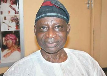 Ex-CBN Director Advises FG to Reduce Cost of Governance