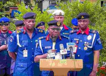 NSCDC Lagos State Commandant Parades Truck Driver, Scrap Dealers, Scammers Operating Fake Online Payment Schemes