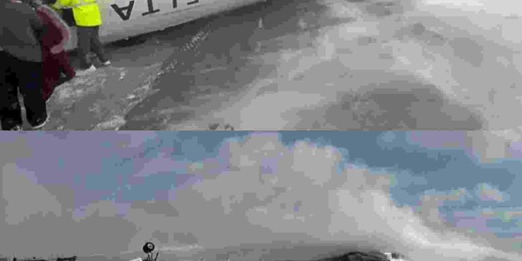 Delta Airlines Plane Crash-Lands Upside Down in Toronto (photo)