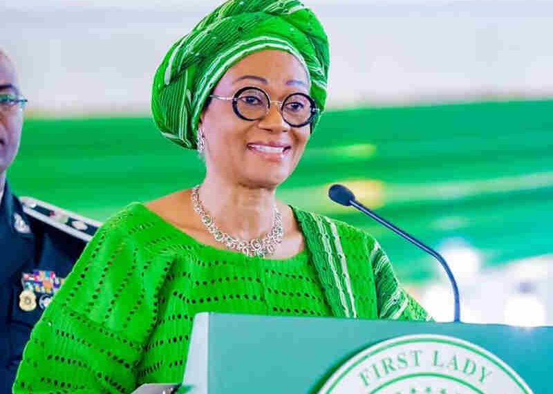 First Lady, Remi Tinubu, Empowers 500 Nasarawa Women with Business Equipment Through Renewed Hope Initiative