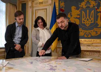 MINERAL PARTNERSHIP: 'Let's Do a Deal',  Zelenskiy Tells Trump While Seeking Security Aid
