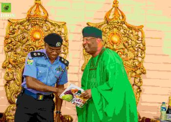 Aare Adetola Emmanuelking Hosts Reception for CP Ogunlowo, Pledges Support for Law Enforcement in Ogun State