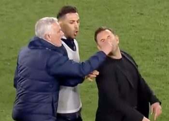 Jose Mourinho Gets Three-Match Ban for Grabbing the Nose of Galatasaray Coach