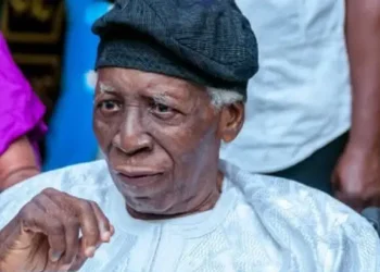 Former Governors Mourn Passing of Ex-Oyo Governor Olunloyo
