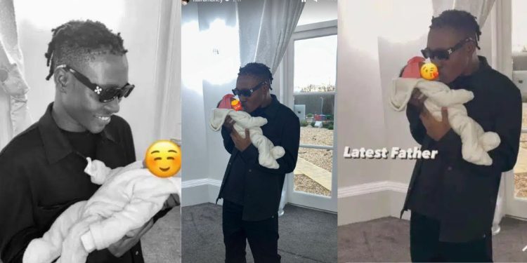 Singer Zinolesky Welcomes Baby, Shares Photo on Social Media