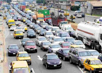 Nigerian govt announces reopening of Lagos bridge to ease heavy traffic
