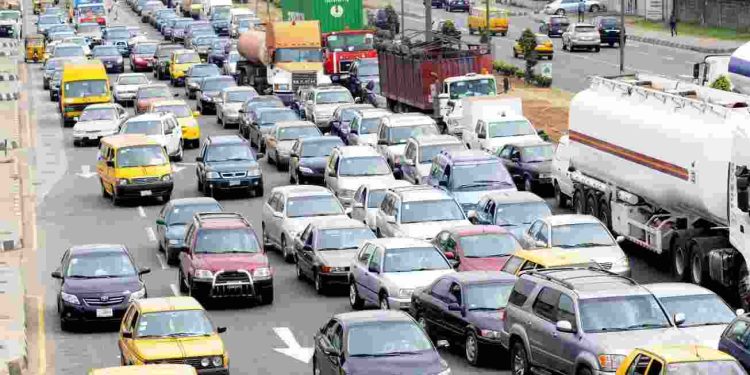 Nigerian govt announces reopening of Lagos bridge to ease heavy traffic