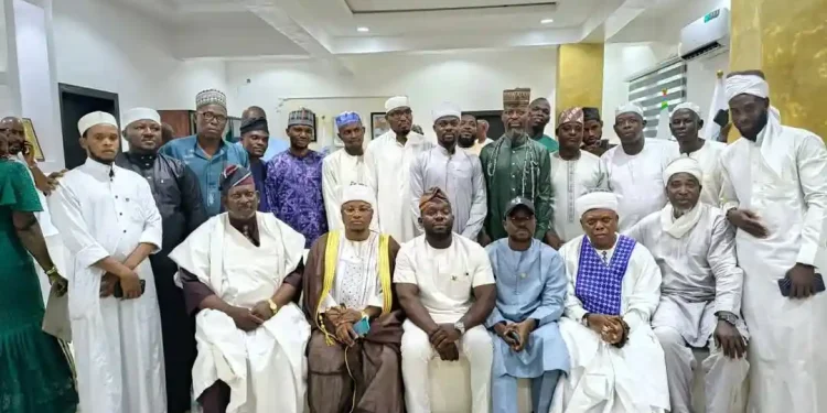 LAGOS 2025: Somolu LG Chairman 'Dullar' Presents Missionary Buses to CAN, League of Imams