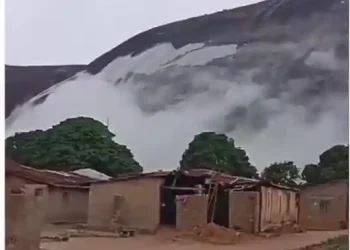 IYAMAPO: Natural Forces Responsible for Oyo Hill Cracking, Peeling -Geologists