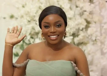 Bisola Aiyeola