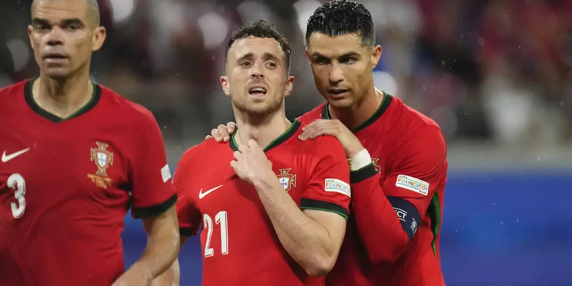 Cristiano Ronaldo and Diogo Jota