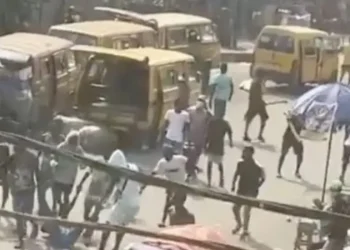 Land Grabbers vs Traders