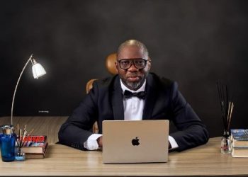 Seun Oloketuyi