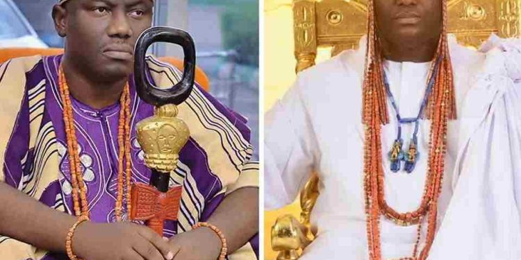 "Alaafin Gives Ooni 48-Hour Ultimatum: Rescind 'Okanlomo of Yorubaland' Title or Face Consequences