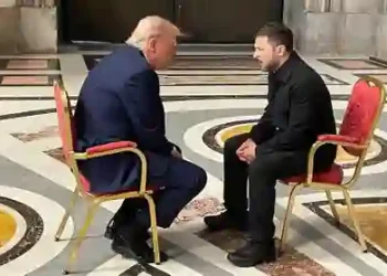 Trump Reverses Stance, Urges Ukraine to "Win Back" All Territory from Russia