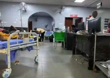 Teacher Loses Both Kidneys After Surgery Meant to Remove Only One