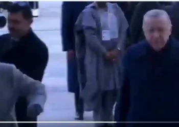 President Tinubu Trips, Falls While Climbing Stairs In Turkey