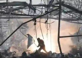 Zelensky Slams US Decision To Extend Russian Oil Sanctions Waiver