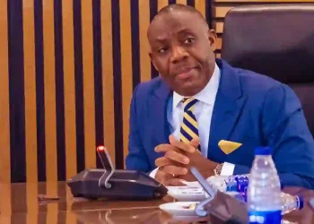 FG Prohibits Honorary Degree Recipients from Using ‘Dr’ Title