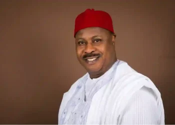 Igbo Community in Amuwo Odofin Buys APC Nomination Form for Ayo Da-Silva, Hails Him as Their Own