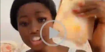 Nigerian Woman Based In Italy Flaunts Cash Earned From Sex Work In Viral Video