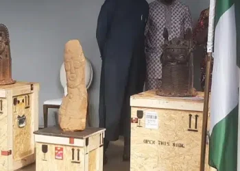 Switzerland Returns 23 Looted Benin Artefacts to Nigeria