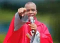 Mbaka Blasts Makinde, Says Governors Must Secure Citizens, Not Blame FG