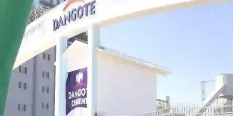 FG partners Dangote Cement, others to boost affordable housing in Nigeria