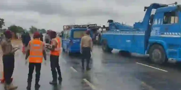 FG Begins Kara Bridge Repairs, FRSC Warns Motorists Against Traffic Violations