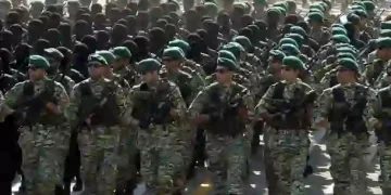 Iran’s Revolutionary Guards Claim Strikes on Bahrain, Oman