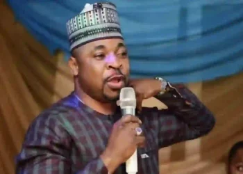I may be uneducated, but I know more than graduates — MC Oluomo