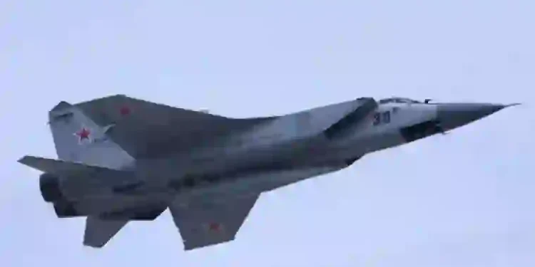 Russian Warplane Reportedly Downed as Militants Capture Malian Troops in Coordinated Assault