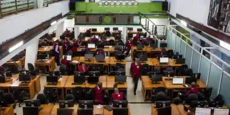 NGX Records ₦154.39bn Weekly Turnover as Market Index Slips 1.21%