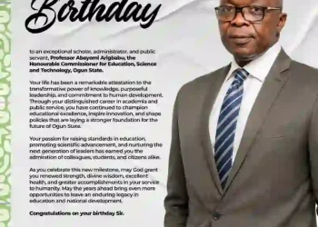 Aare Adetola Emmanuelking Hails Prof. Abayomi Arigbabu's Impact on Education as He Marks Birthday