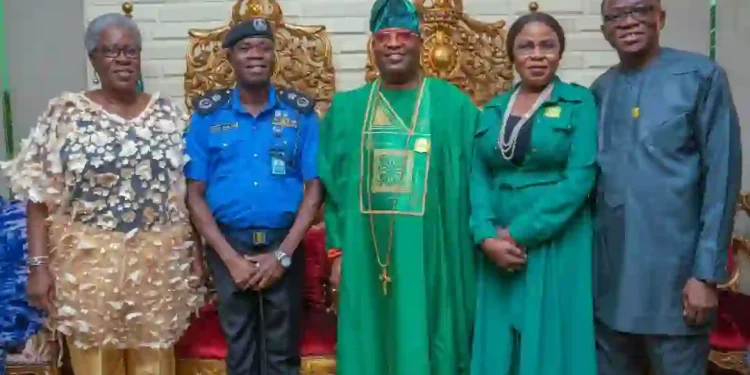 Aare Adetola EmmanuelKing, The National Golden Patron of PCRC, Hosts Ogun CP On Security Summit In Remoland
