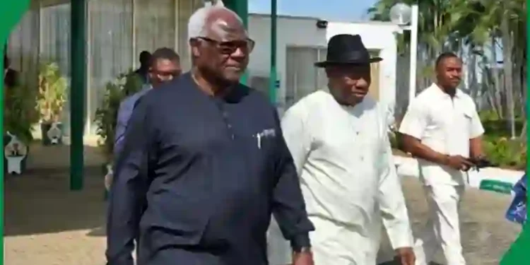 Former Sierra Leone President Koroma Returns Home After Treason Case Is Dropped