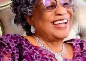 Governor Okpebholo Mourns Pastor Chris Oyakhilome’s Mother at 88