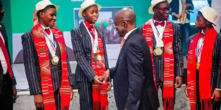 Otti Rewards Abia Debate Team With N1m Each, Offers Captain Scholarship Up To University