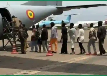 Ghana Repatriates 120 Nigerians Rescued From Cybercrime Network